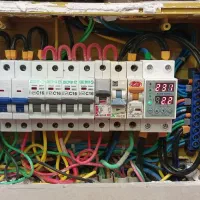 خدمات تخصصی برق و سیستم‌های امنیتی گیلان