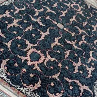 « فرش »دوازده متر