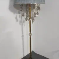 آباژور کنارسالنی