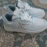 کتونی|کیف، کفش، کمربند|اشتهارد, |دیوار