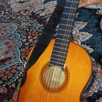 گیتار یاماها