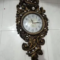ساعت دیواری