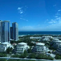 برج رویای کیش 85متری یک خوابه فول دریا