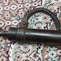 قفل قدیمی|کلکسیون اشیاء عتیقه|ماهدشت, |دیوار