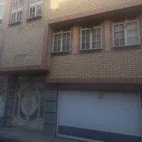 منزل-مسکونی-دو-طبقه-و-نیم-73-متری