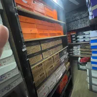 قفسه برای انبار و مغازه