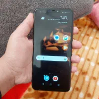 آنر 8C با حافظهٔ ۳۲ گیگابایت