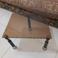 عسلی شیشه ای