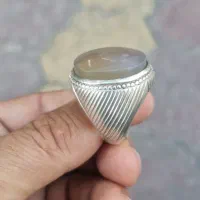 انگشتر عقیق