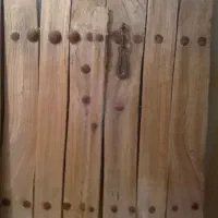 فروش در بهای قدیمی با قدمت 100 سال|کلکسیون اشیاء عتیقه|اصفهان, آبشار|دیوار