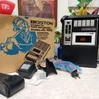 ضبط و پخش کاست خبرنگاری کلکسیونی نایاب BIGSTON|سیستم صوتی خانگی|تهران, فلسطین (میدان انقلاب)|دیوار