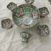 کاسه میوه خوری و آجیل خوری طرح مرغی ۸۰ ساله