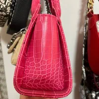 کیف و شال آکبند|کیف، کفش، کمربند|اردبیل, |دیوار