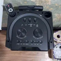 اسپیکر به فروش می‌رسد