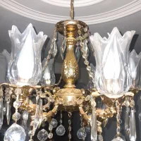 لوستر برنجی ۷شعله|لوستر و چراغ آویز|فردیس, ثابتی|دیوار