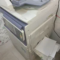 یک دستگاه توشیبا 2555