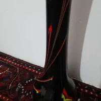 گلدان بلند سالم با طرح ونقش زیبا