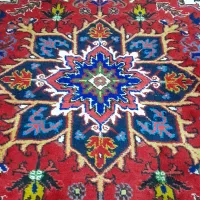 فرش دست بافت زرنیم دراندازه ۱ونیم در۲و۲۰ سانت