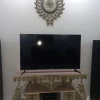 اینه کنسول برنز و ساعت و شمعدان.ساعت و میز برنز|بوفه، ویترین، کنسول|اسلام‌شهر, شهرک مهدیه|دیوار
