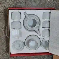سرویس چایخوری ۱۷پارچه‌ چینی زرین