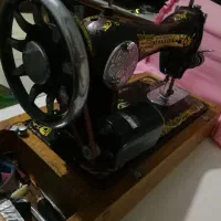 چرخ خیاطی قدیمی برقی