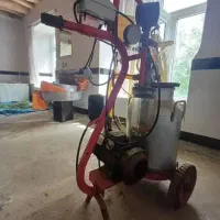 دستگاه شیردوش گاو