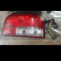 چراغ پراید نو فقط یه شکستگی ریز داره