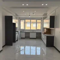 70 متر/ فول امکانات/ ۱۰ متر پاسیو/ خورشید در سالن