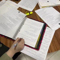 منشی آموزشگاه