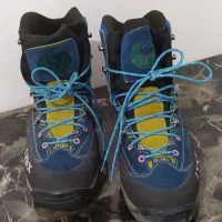 گفش ایمنی و کوهنوردی نو