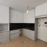 آپارتمان همکف هشت بهشت حیاط اختصاصی