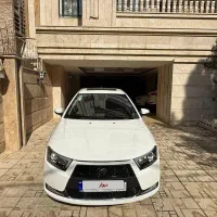 دنا پلاس اتوماتیک آپشنال مدل ۱۴۰۳ در حد صفر شخصی