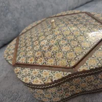 شکلات خوری خاتم