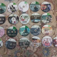 تعدادی دیسک ایکس باکس۳۶۰