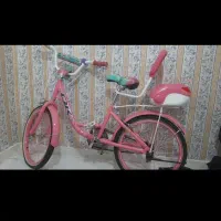 دوچرخه|دوچرخه، اسکیت، اسکوتر|پرند, فاز ۶|دیوار