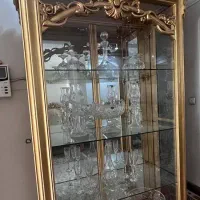 بوفه ایستاده