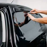 نصب شیشه دودی در محل شما(ترجیحا پارکینگ)