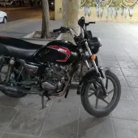 موتور سیکلت کی وی150