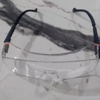 عینک محافظ