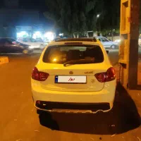 کوییک r مدل ۱۳۹۹ بی رنگ درحد صفر رینگ اسپرت