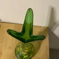 گلدان قدیمی|کلکسیون اشیاء عتیقه|اصفهان, باغ دریاچه|دیوار