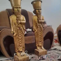 مجسمه فلزی سرباز هخامنشی