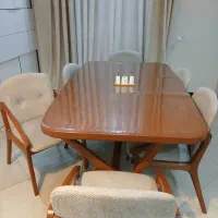 میزناهار خوری