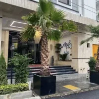 رونیکا پالاس/85m/حاج رحیم قربانی