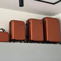 چمدان و کیف|کیف، کفش، کمربند|کهریزک, |دیوار