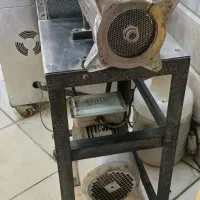 چرخ گوشت صنعتی کاملا در حد نو