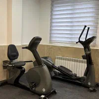 الپتیکال و دوچرخه نشسته باشگاهی