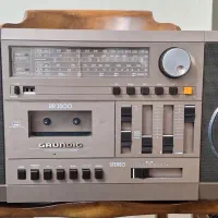 GRUNDIG