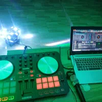 دیجی آقا فول امکانات dj omid آموزش دی جی|خدمات پذیرایی، مراسم|مشهد, شهید فرامرز عباسی|دیوار