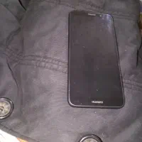 یه گوشی هواوی Y5